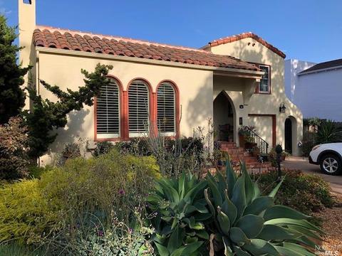34 Carroll St, Vallejo, CA 94590 photo 2