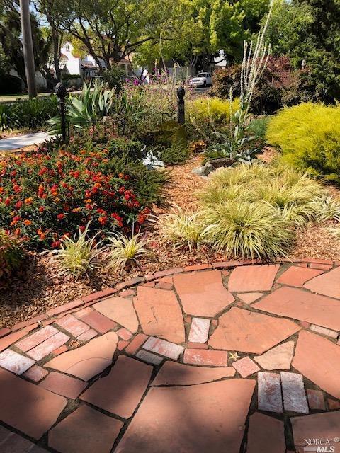 34 Carroll St, Vallejo, CA 94590 photo 4
