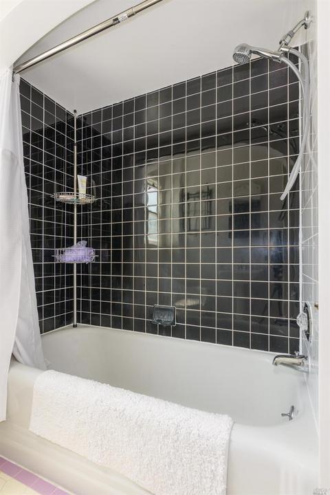 34 Carroll St, Vallejo, CA 94590 photo 40