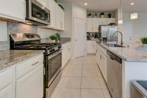 2911 Inspiration Dr, Fairfield, CA 94533 photo 18