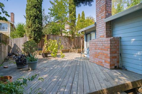 141 Thresher Dr, Vallejo, CA 94591 photo 13