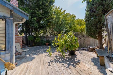 141 Thresher Dr, Vallejo, CA 94591 photo 10