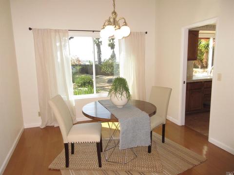 740 Rose Dr, Benicia, CA 94510 photo 5