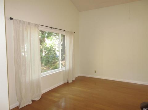 740 Rose Dr, Benicia, CA 94510 photo 3
