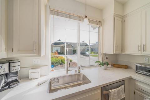 845 Peggy Lee Ct, Windsor, CA 95492 photo 15