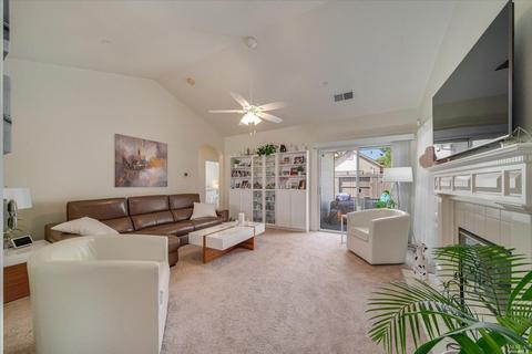 845 Peggy Lee Ct, Windsor, CA 95492 photo 3