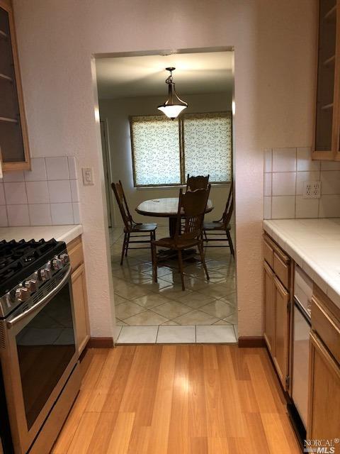 118 Fairfax Ct, Vallejo, CA 94591 photo 10