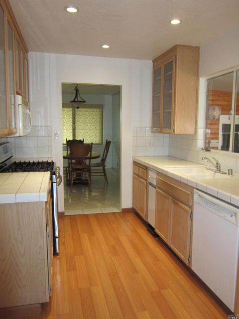 118 Fairfax Ct, Vallejo, CA 94591 photo 9