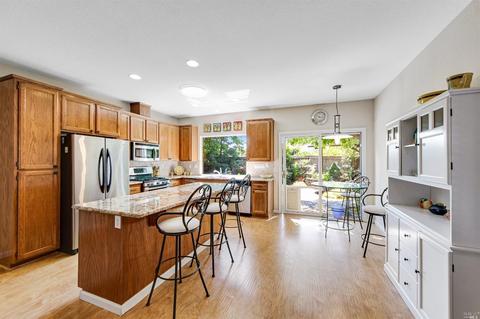 1048 Elsbree Ln, Windsor, CA 95492 photo 11