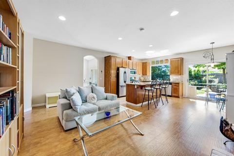 1048 Elsbree Ln, Windsor, CA 95492 photo 9