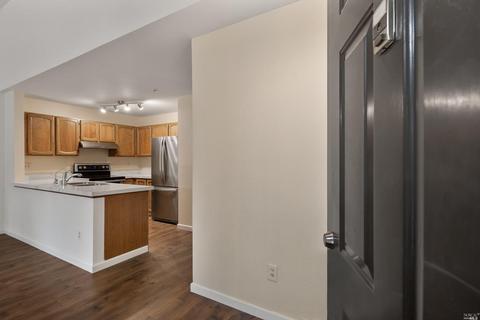 89 Nicholas Ct, Cotati, CA 94931 photo 5