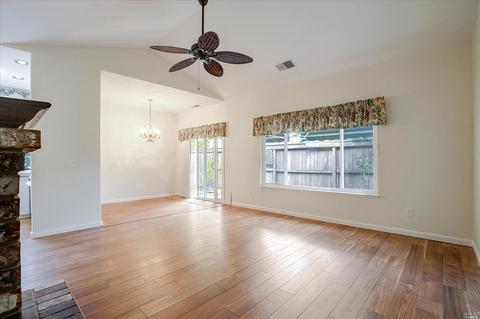 865 Bob Crosby Way, Windsor, CA 95492 photo 11