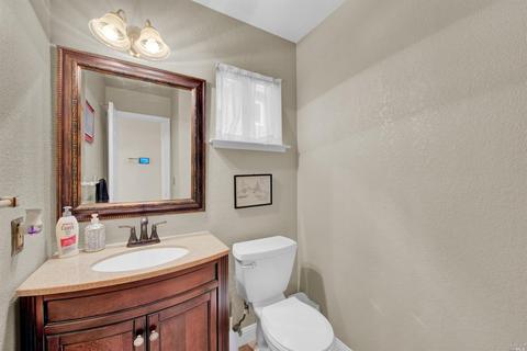 532 Bald Eagle Dr, Vacaville, CA 95688 photo 77