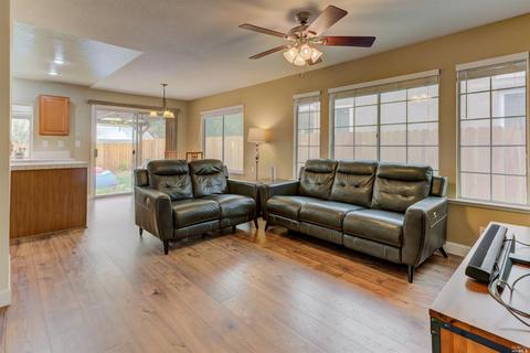 532 Bald Eagle Dr, Vacaville, CA 95688 photo 23