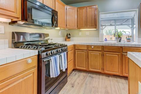 532 Bald Eagle Dr, Vacaville, CA 95688 photo 33