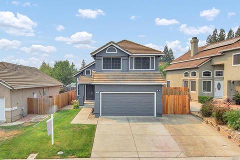 532 Bald Eagle Dr, Vacaville, CA 95688 photo 2