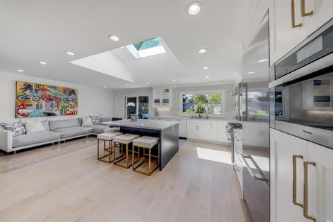 7 Saba Ln, Tiburon, CA 94920 photo 10