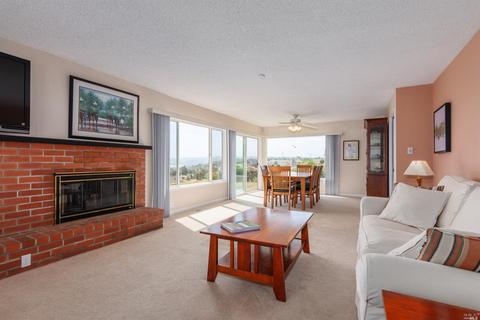 201 Barcelona St, Vallejo, CA 94591 photo 9