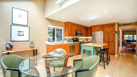 28 Flicker Dr, Novato, CA 94949 photo 13