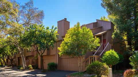28 Flicker Dr, Novato, CA 94949 photo 6