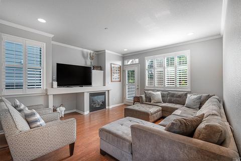 8380 Trione Cir, Windsor, CA 95492 photo 12