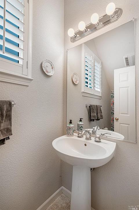 8380 Trione Cir, Windsor, CA 95492 photo 14