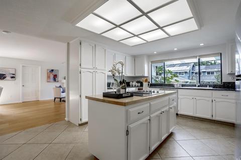 25 Caddy Ct, Novato, CA 94949 photo 4