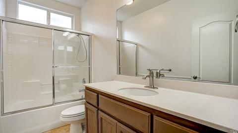 8912 Heritage Dr, Windsor, CA 95492 photo 10