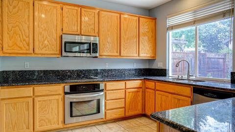 8912 Heritage Dr, Windsor, CA 95492 photo 18