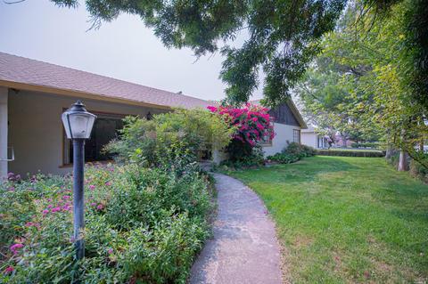 530 Gregory Ln, Fairfield, CA 94533 photo 10