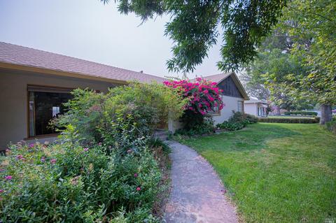 530 Gregory Ln, Fairfield, CA 94533 photo 11