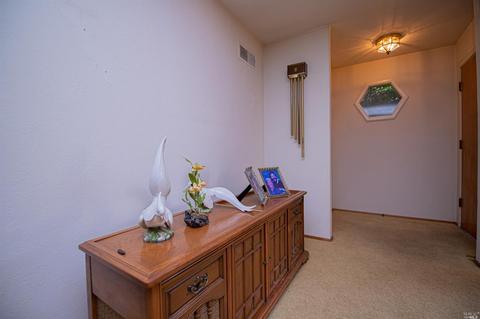 530 Gregory Ln, Fairfield, CA 94533 photo 15