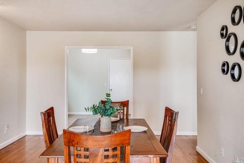207 Sonora Pass Rd, Vallejo, CA 94589 photo 8