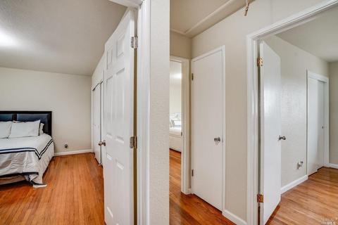 207 Sonora Pass Rd, Vallejo, CA 94589 photo 18