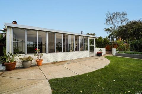 207 Sonora Pass Rd, Vallejo, CA 94589 photo 2