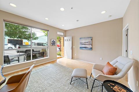 413 2nd St, Petaluma, CA 94952 photo 5