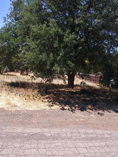 3677 Madison Dr, Clearlake, CA 95422 photo 2