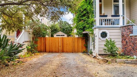 2228 Mckinley Ave, Berkeley, CA 94703 photo 2