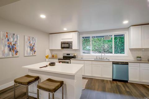 811 Carolina St, Vallejo, CA 94590 photo 19