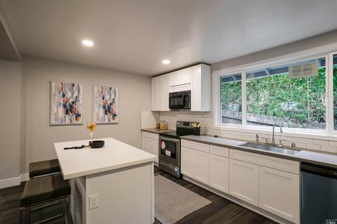 811 Carolina St, Vallejo, CA 94590 photo 18