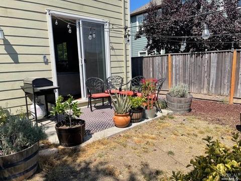 2082 Pascal St, Santa Rosa, CA 95403 photo 11