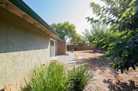 261 Franciscan Dr, Vallejo, CA 94589 photo 57