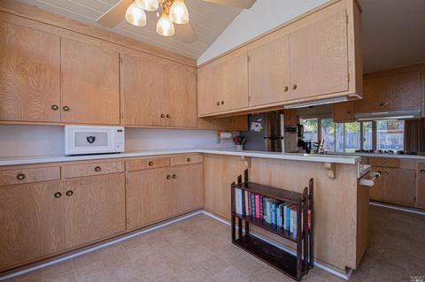 261 Franciscan Dr, Vallejo, CA 94589 photo 32
