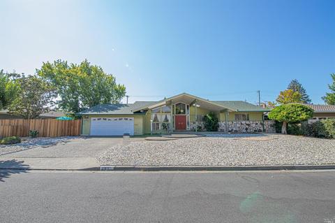 261 Franciscan Dr, Vallejo, CA 94589 photo 4