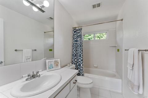 820 Bluegrass Dr, Petaluma, CA 94954 photo 44