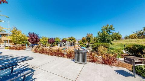 325 Jacquelyn Ln, Petaluma, CA 94952 photo 51