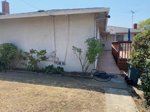 512 Henry St, Vallejo, CA 94591 photo 17