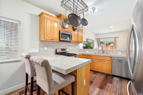 70 Ruby Ln, Vallejo, CA 94590 photo 7