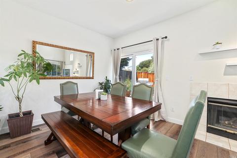 70 Ruby Ln, Vallejo, CA 94590 photo 13