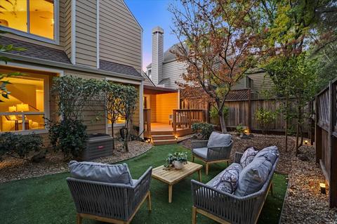 1306 Creekside Ct, Healdsburg, CA 95448 photo 2